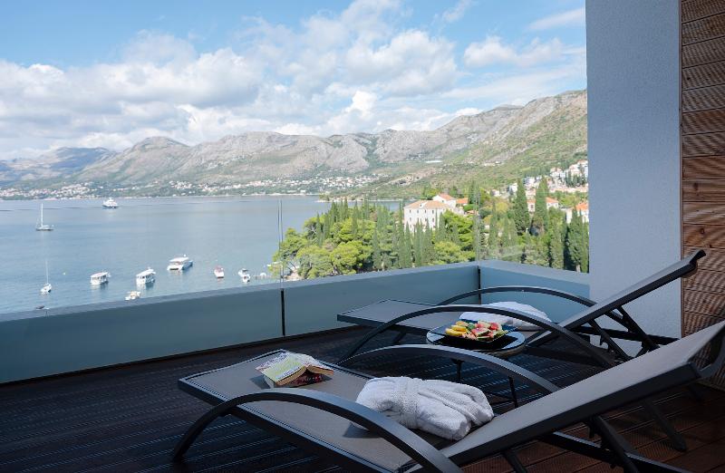 سوییت جونیور اجرایی, Cavtat