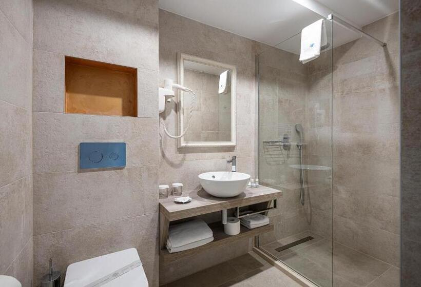 غرفة كلاسيكية, Cavtat