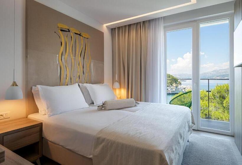 غرفة كلاسيكية, Cavtat