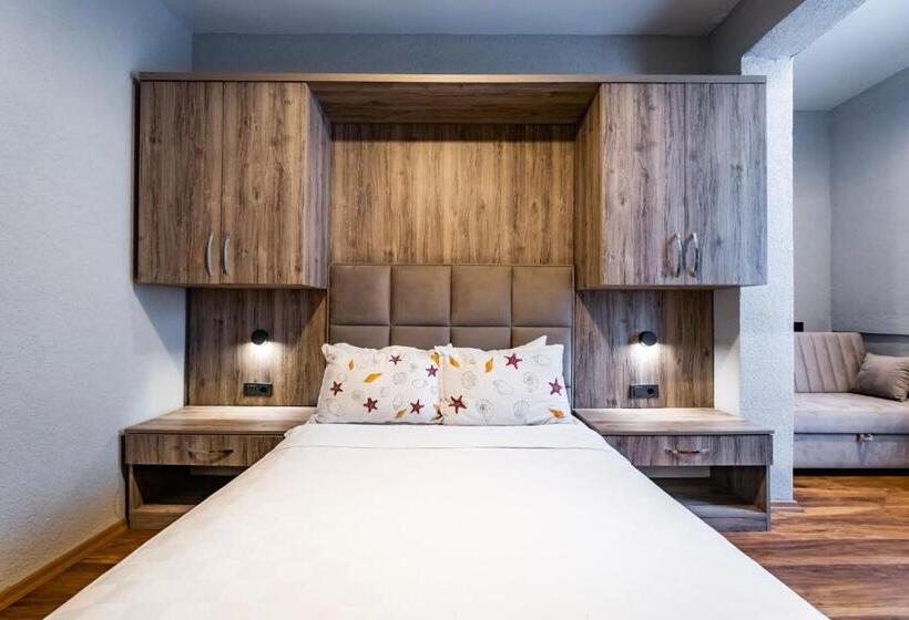 סוויטה, Centro Bodrum