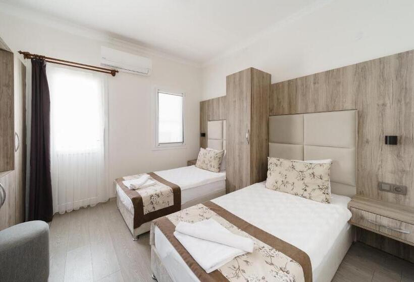 חדר סטנדרט עם טרסה, Centro Bodrum