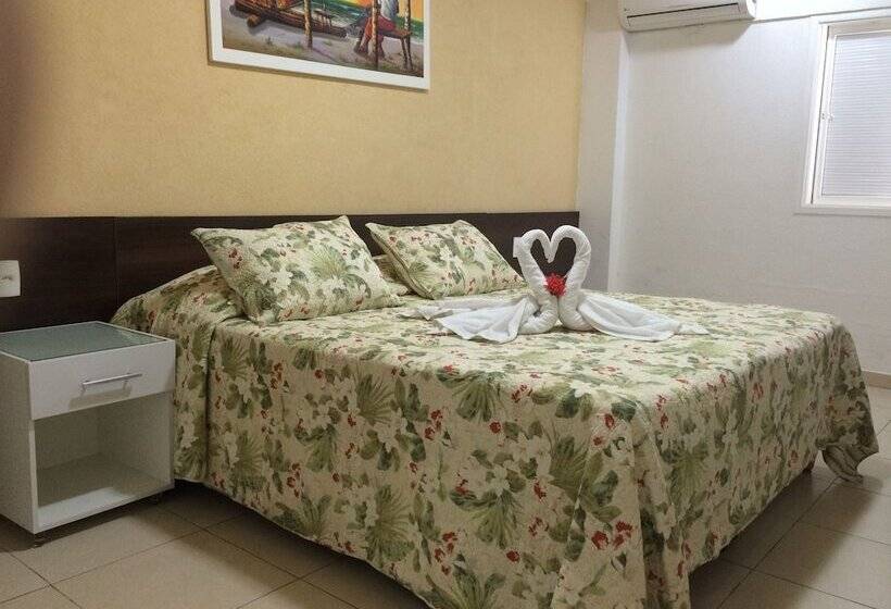 标准间, Des Basques