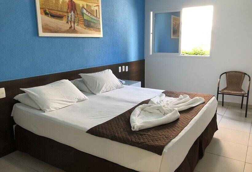 标准单人间, Des Basques