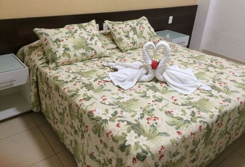 标准间, Des Basques