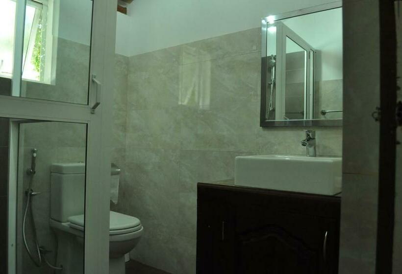 חדר סטנדרט, Dions Guest House