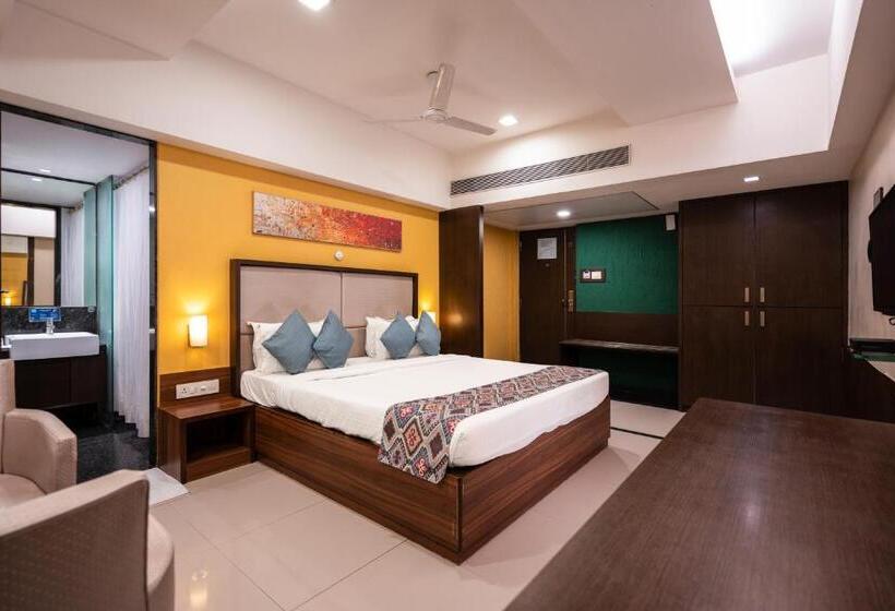 Номер Deluxe, Gcc Hotel And Club