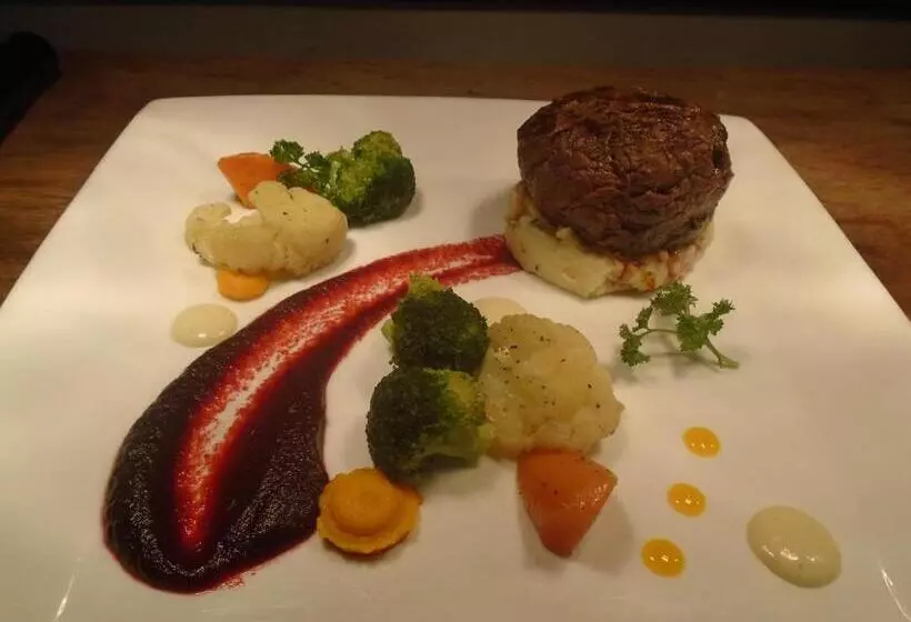 デラックスビラの１ベッドルーム, Tadrai Island Resort