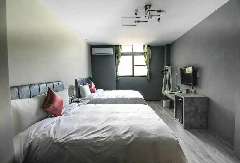 اتاق سوپریور چهار تخته, Sun Moon Lake Loft Inn