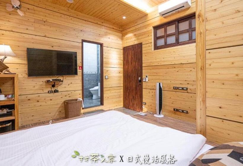 اتاق لوکس, Alishan Hinoki B&b