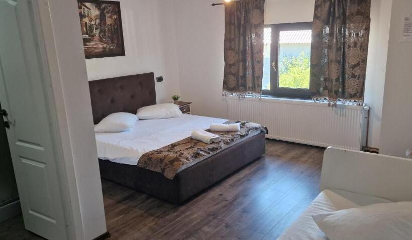 Номер Стандарт Трехместный, Vila Sia