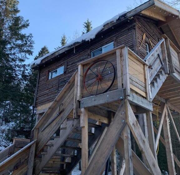 可看到停车场的标准间, Entre Lemoine Et L Arbre