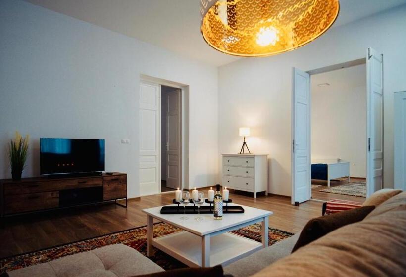 带2个卧室的公寓, Zakarias Apartments