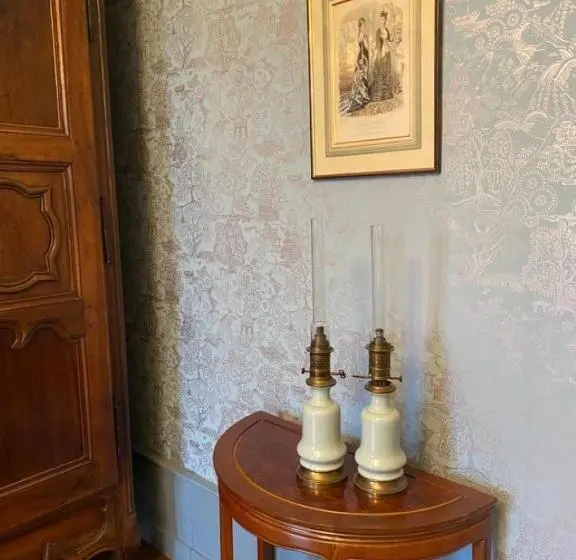 キングサイズベッドのスーペリアルーム, Maison De L Aumance