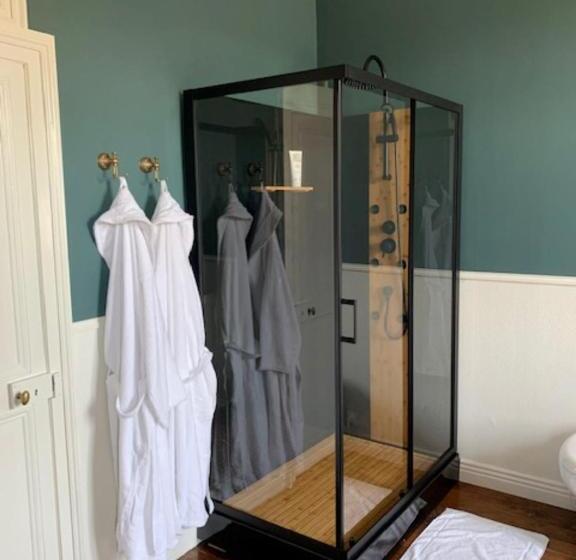 חדר דלוקס, Maison De L Aumance