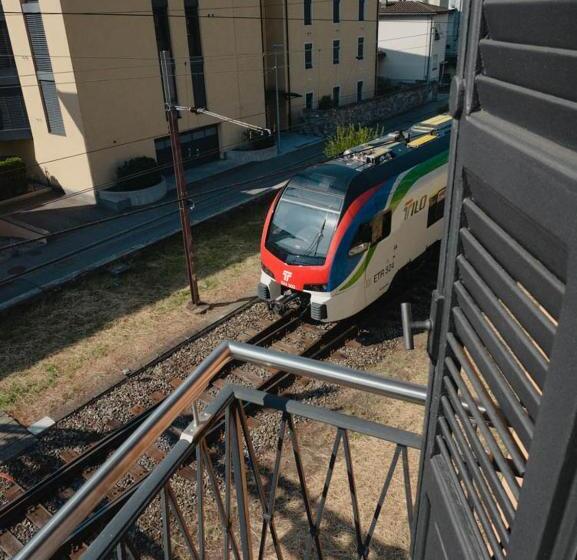 جناح عائلي, Stalder Meat & Bed