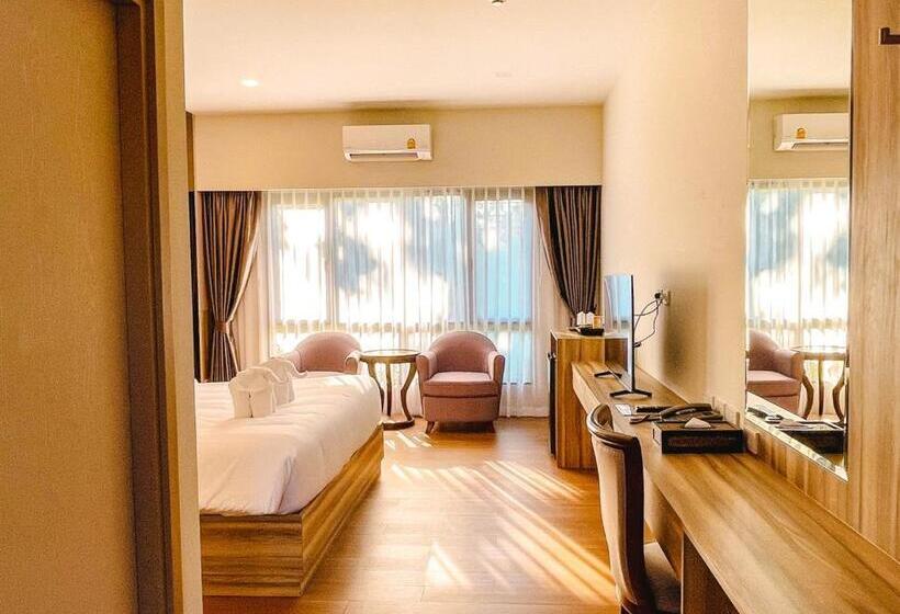 Quarto Estandar, Sukruethai Hotel Chiang Mai   โรงแรมสุขฤทัย เชียงใหม่