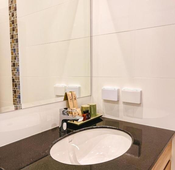 スタンダードルーム, Sukruethai Hotel Chiang Mai   โรงแรมสุขฤทัย เชียงใหม่
