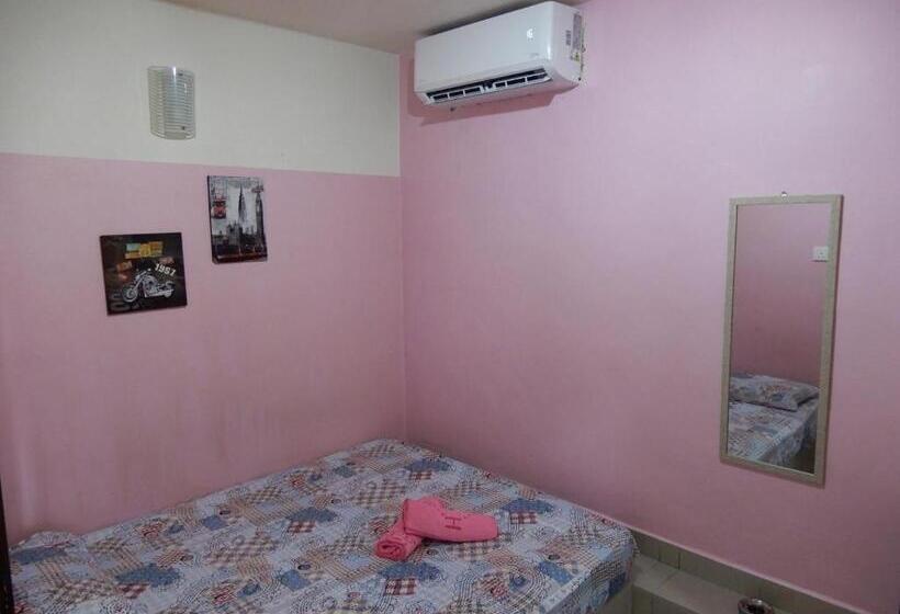 スタンダードルーム, La Motel