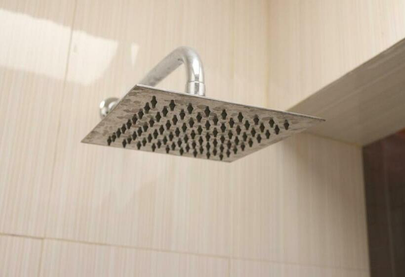 اتاق لوکس, Motel Primavera