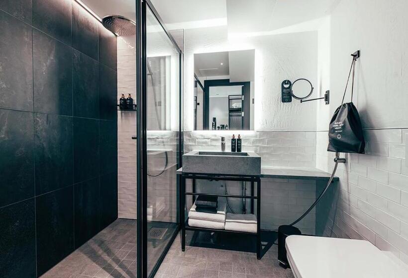 غرفة سوبيريور سرير كينج, Clarion Hotel Mestari