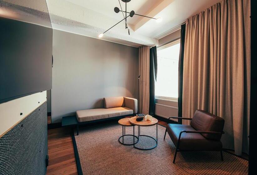 غرفة إدارية سرير كينج, Clarion Hotel Mestari