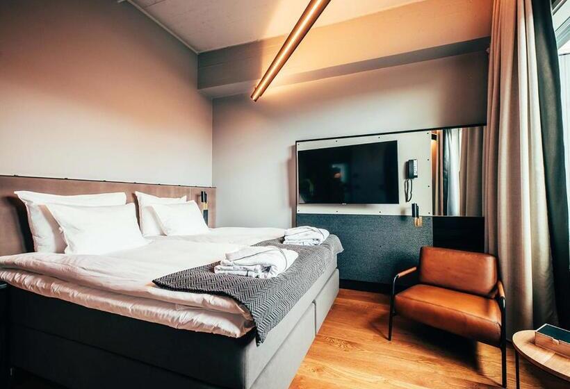 Номер Deluxe Кровать Кинг, Clarion Hotel Mestari