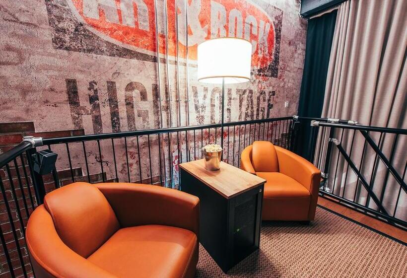 غرفة قياسية سرير كينج, Clarion Hotel Mestari