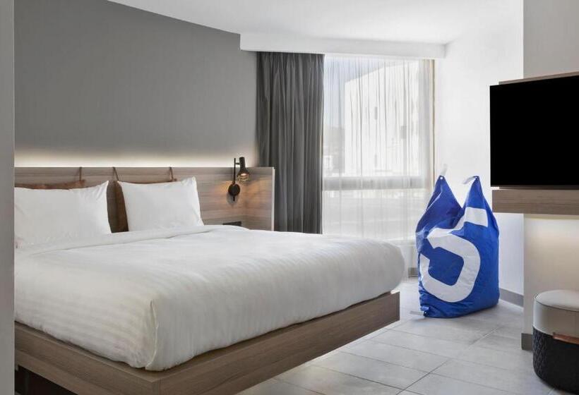 جناح, Moxy La Ciotat