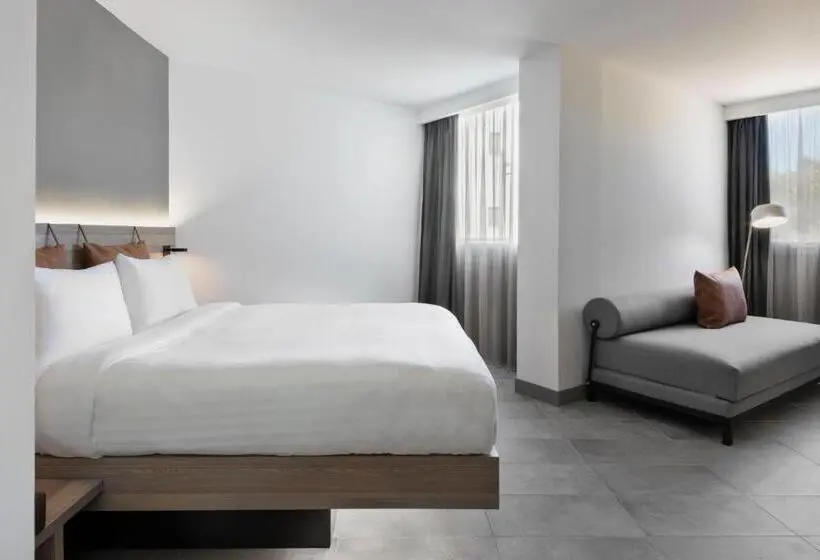 スタンダードトリプルルーム, B&b Home La Ciotat
