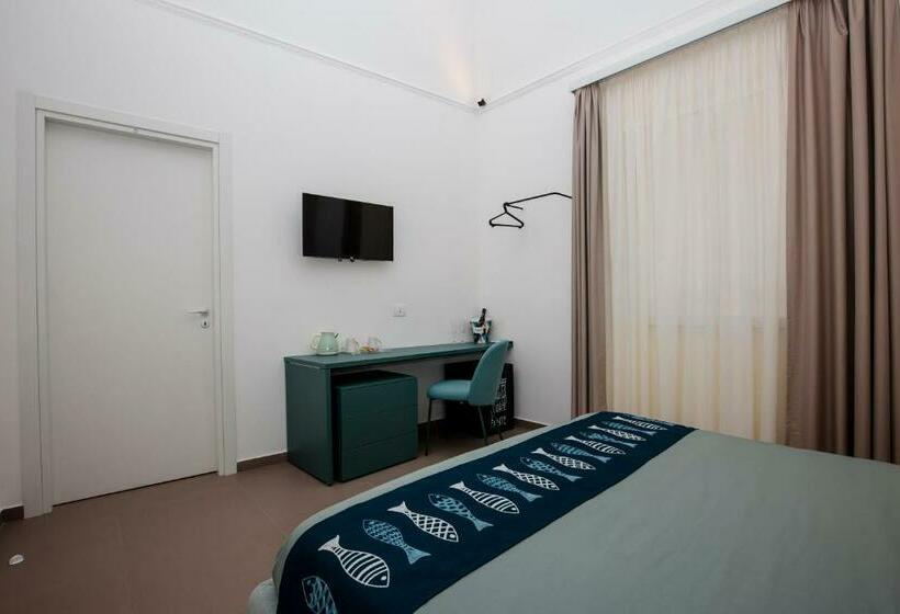 חדר דלוקס, La Corte Del Fante