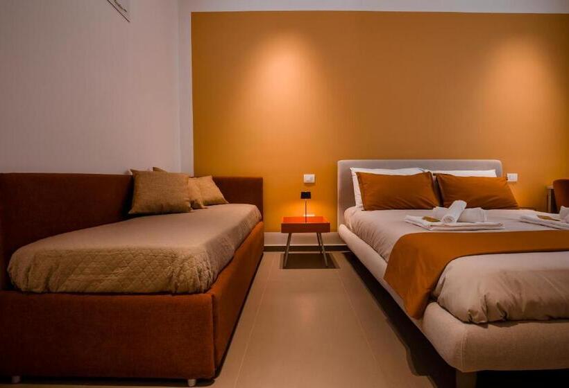 스위트, La Corte Del Fante