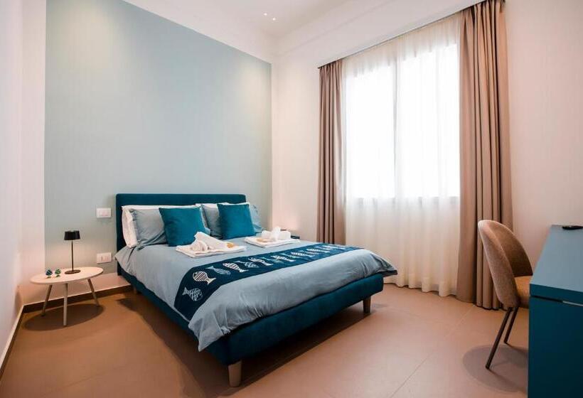 חדר דלוקס, La Corte Del Fante