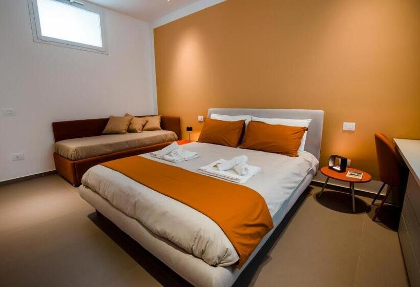 סוויטה, La Corte Del Fante