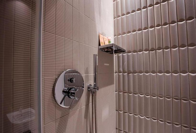 סוויטה, La Corte Del Fante