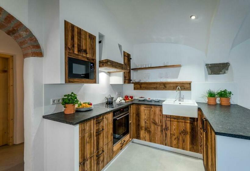 带2个卧室的公寓, Wastleicherhof