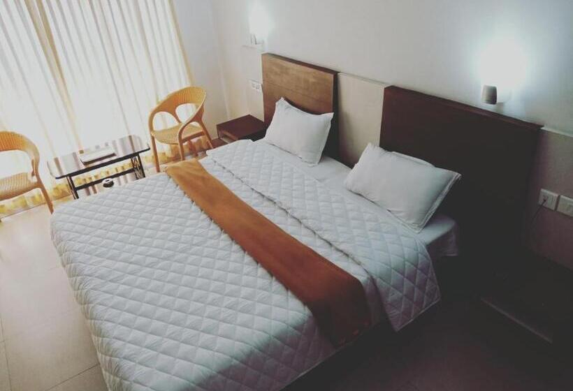 Номер Deluxe, Swiss Cottage