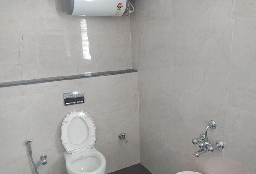 수피리어 룸, Swiss Cottage