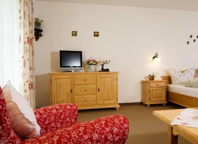 סוויטת ג'וניור, Pension Landhaus Hochfeld