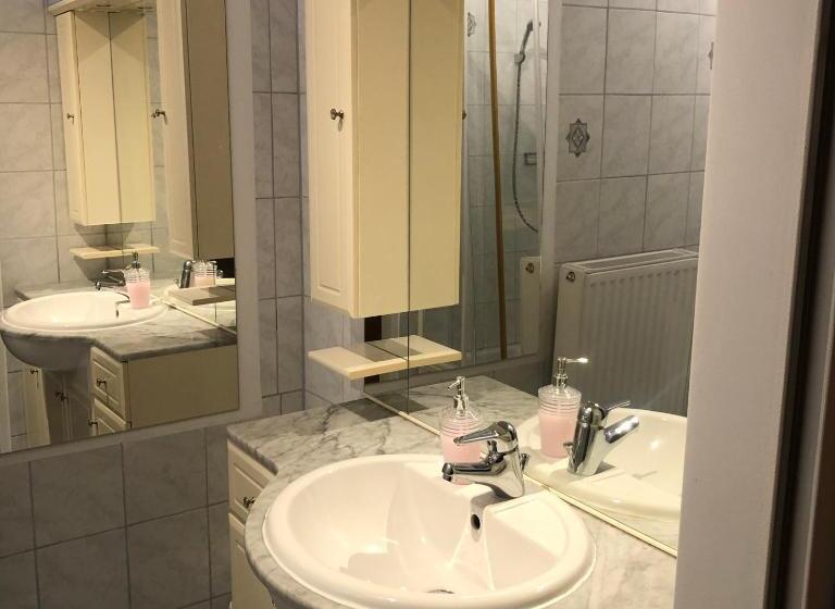 جناح غرفتين نوم, Alpenklub