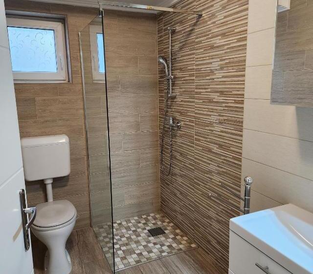 غرفة ديلوكس رباعية, Alpenklub