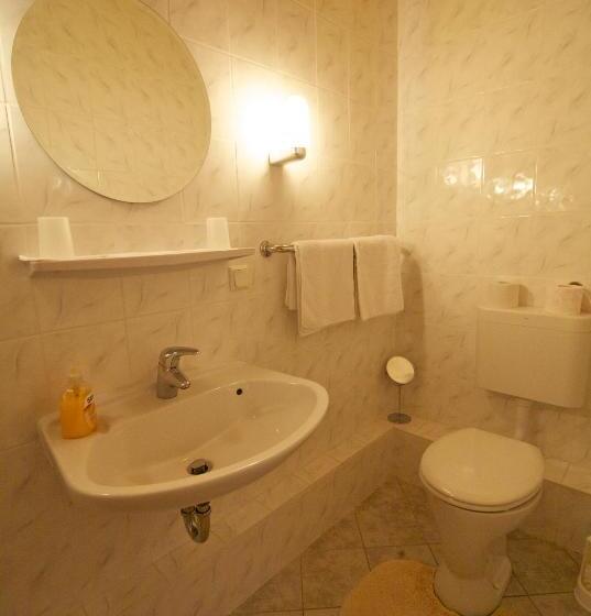 اتاق استاندارد با بالکن, Haus Sieber