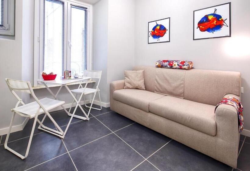 ファミリージュニアスイート, Nearhome Smart Suites Guest House