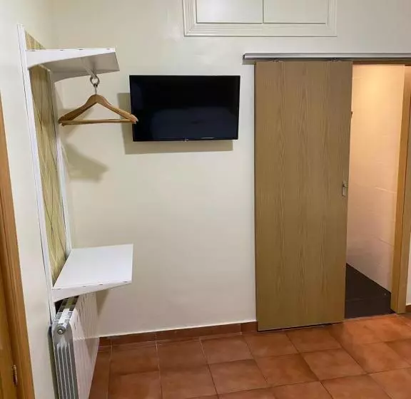 اتاق استاندارد, Hostal Alaska