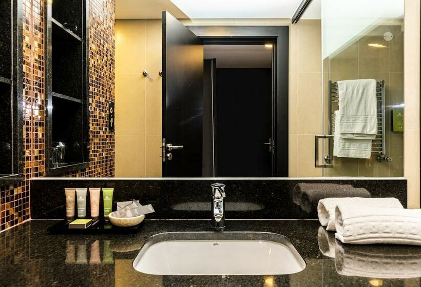 غرفة كلاسيكية, Evidencia Belverde