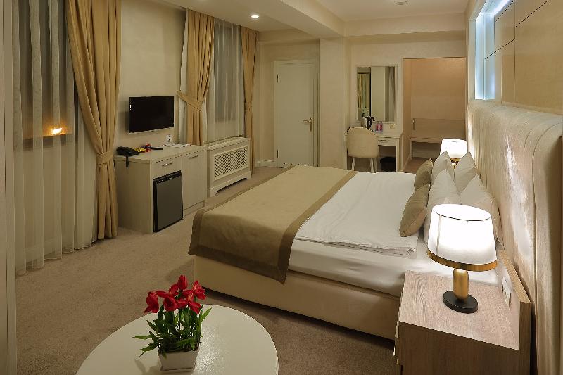 اتاق استاندارد, Ganjali Plaza