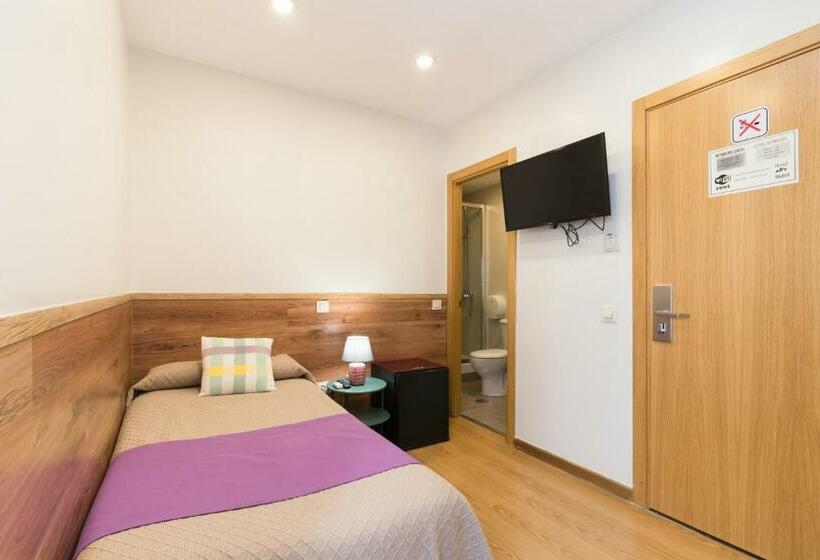 اتاق استاندارد یک نفره, Hostal Art Madrid
