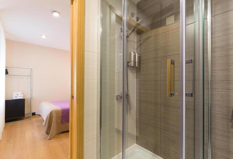 اتاق استاندارد اینتریور, Hostal Art Madrid