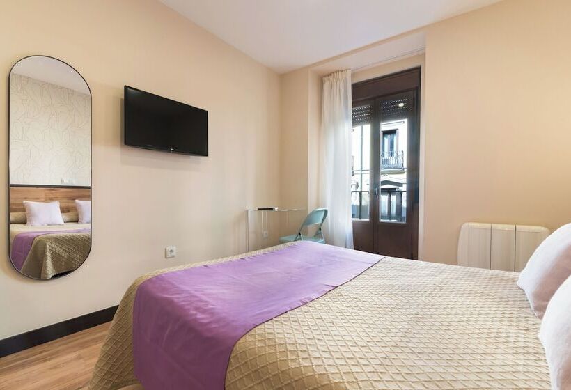 اتاق سوپریور, Hostal Art Madrid