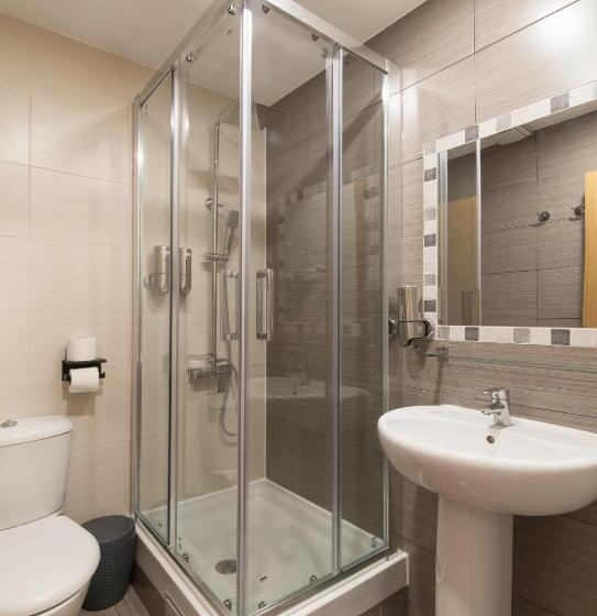 اتاق استاندارد با بالکن, Hostal Art Madrid