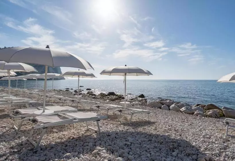バルコニー付きスタンダードルーム, La Casa E Il Mare